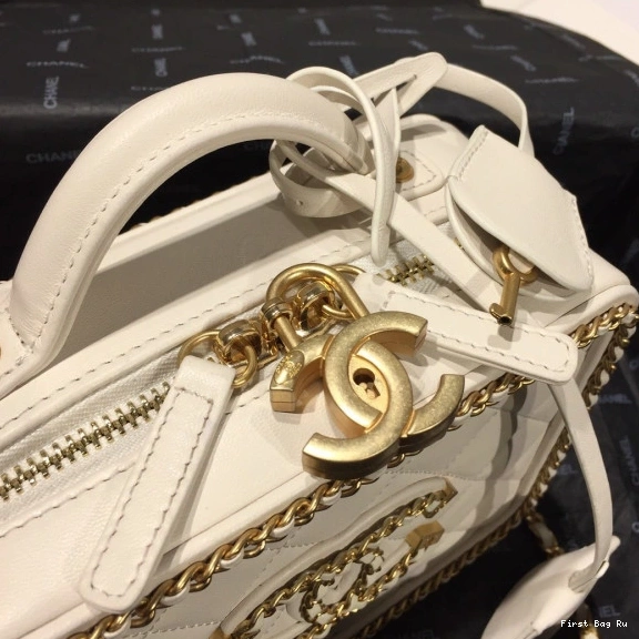 Firstbag Ru LARGE CHANEL SMALL VANITY CASE 0809
